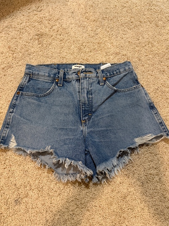 Wrangler Pants - Wrangler Reworked High Waist Cutoff Shorts